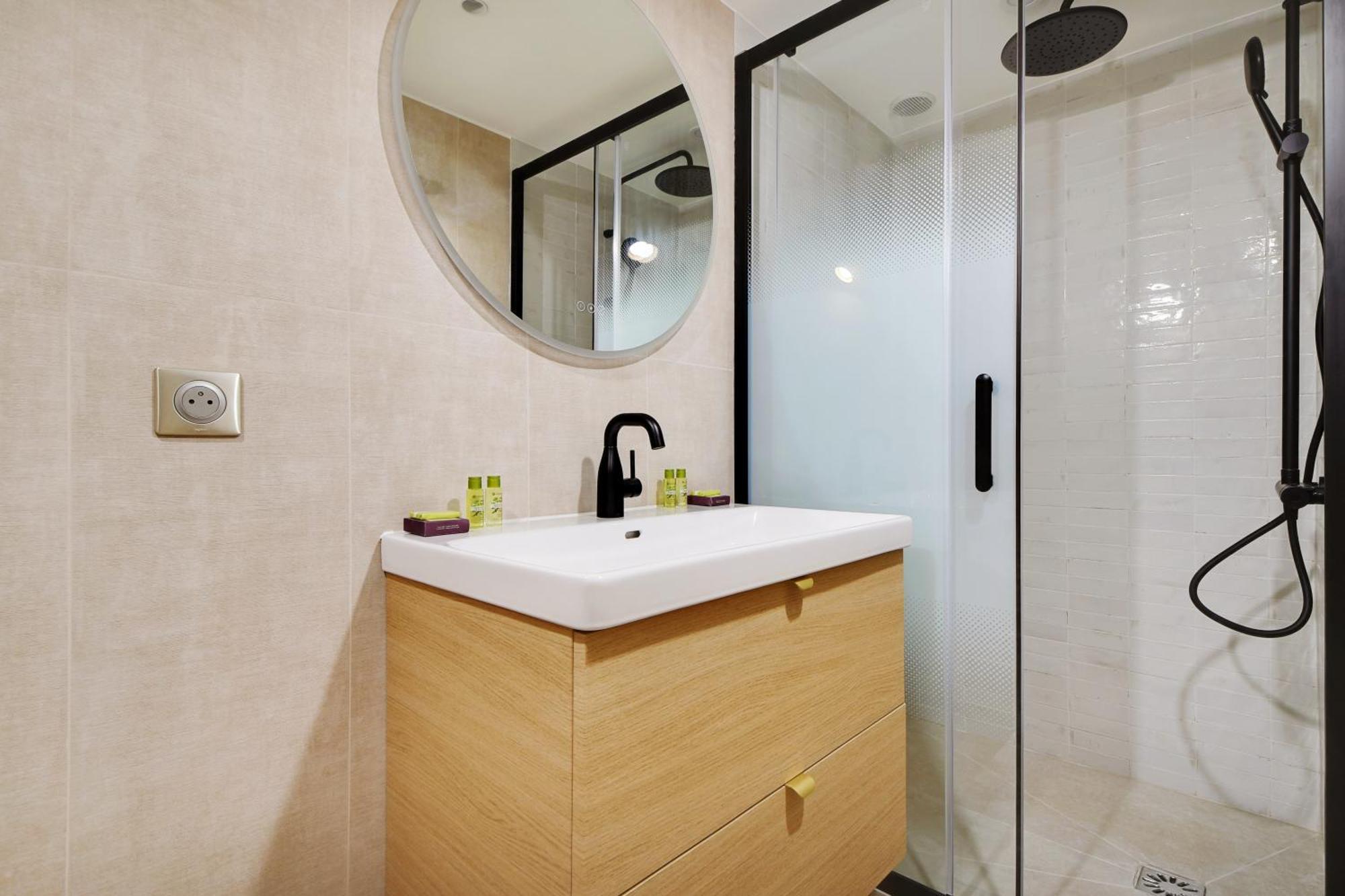 Superbe Appartement- 7P- Sacre Coeur Ramey I Parijs Buitenkant foto